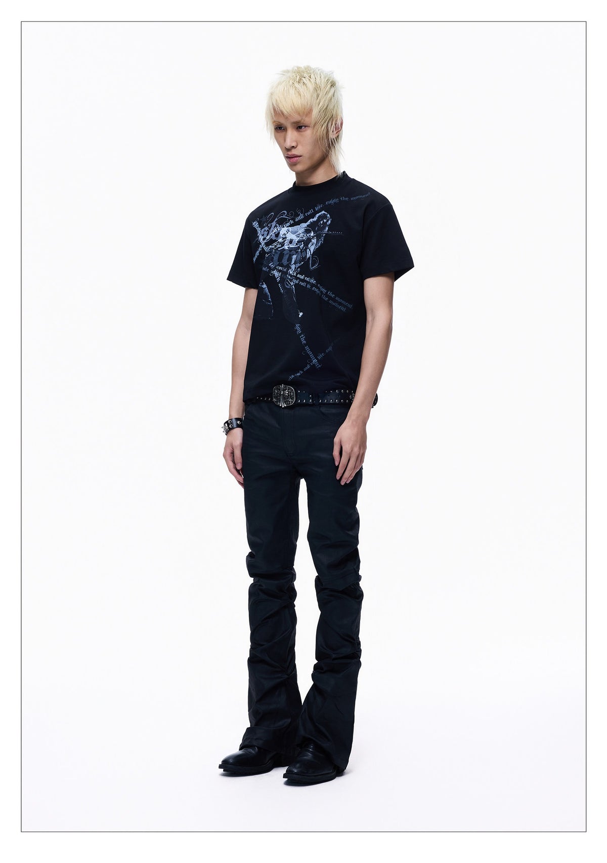 Short-sleeve Crewneck T-shirt