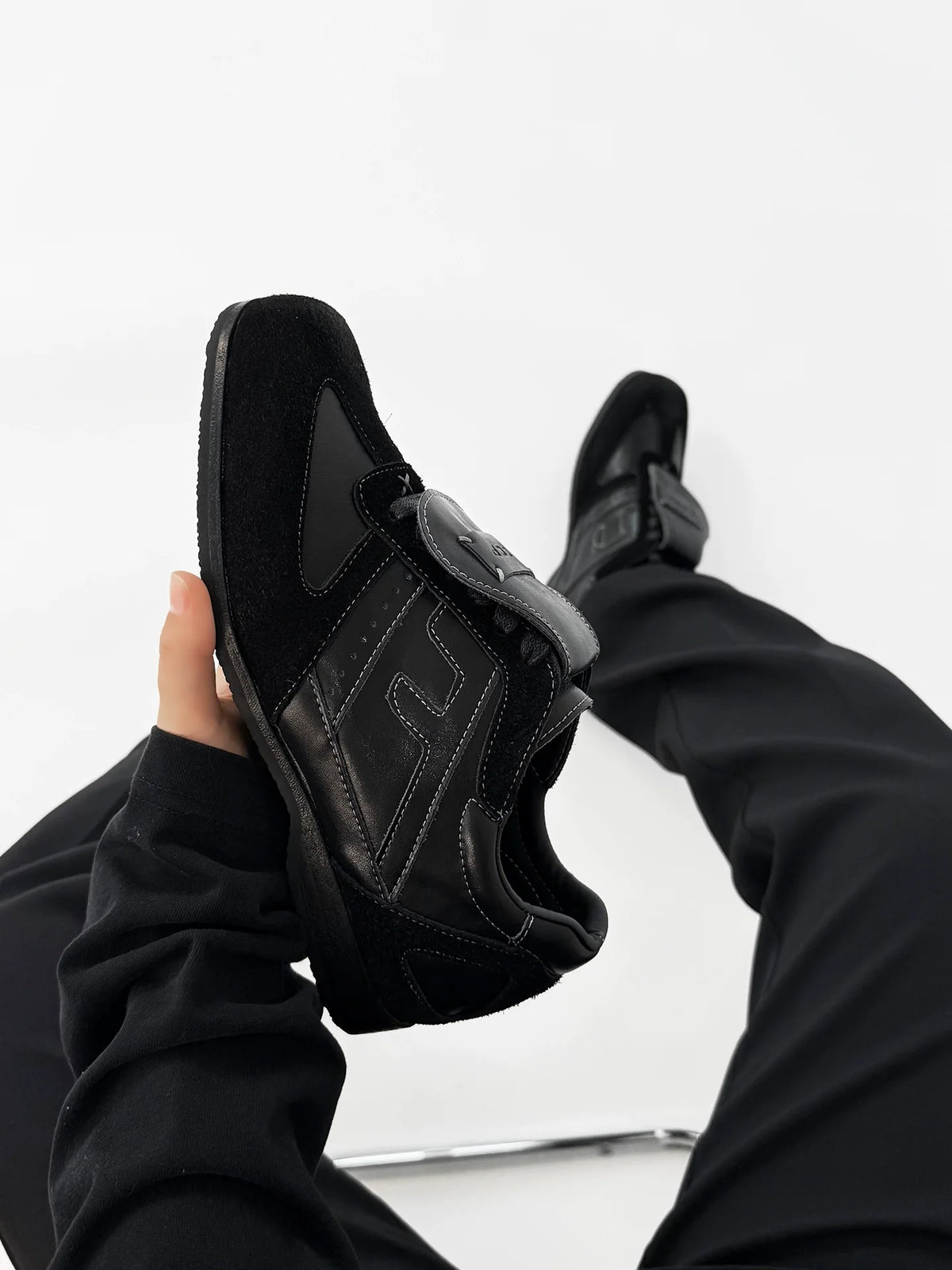 Square Toe Sole Flap Design Shoes