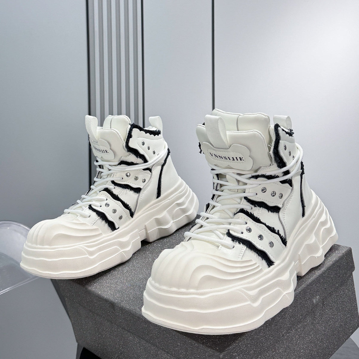 Studs Lace Up Platform Chunky Sole Sneaker