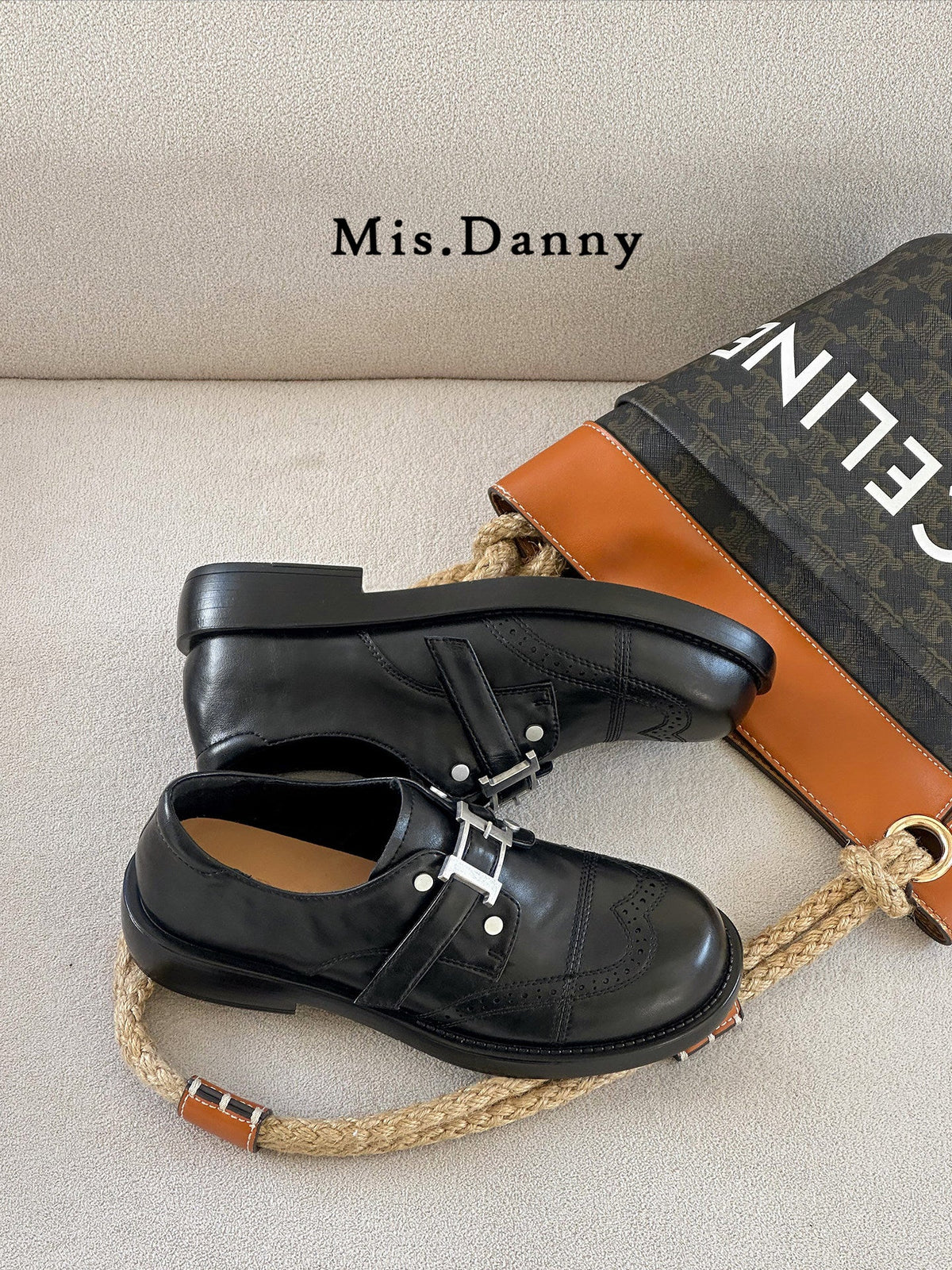 Buckle Strap PU Leather Shoes
