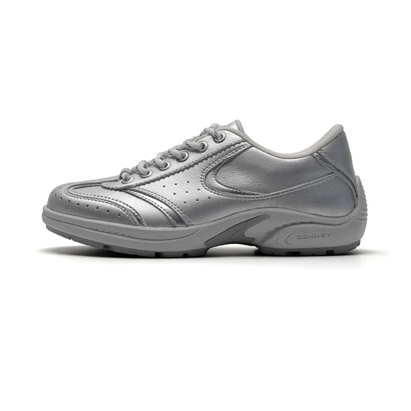 CurveLine Classic Court Sneakers