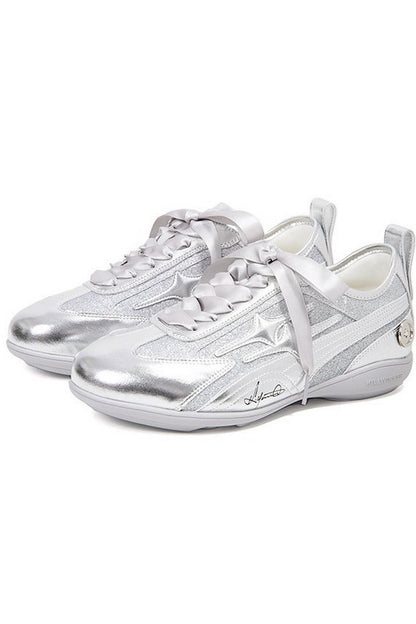 Lightweight German Trainers