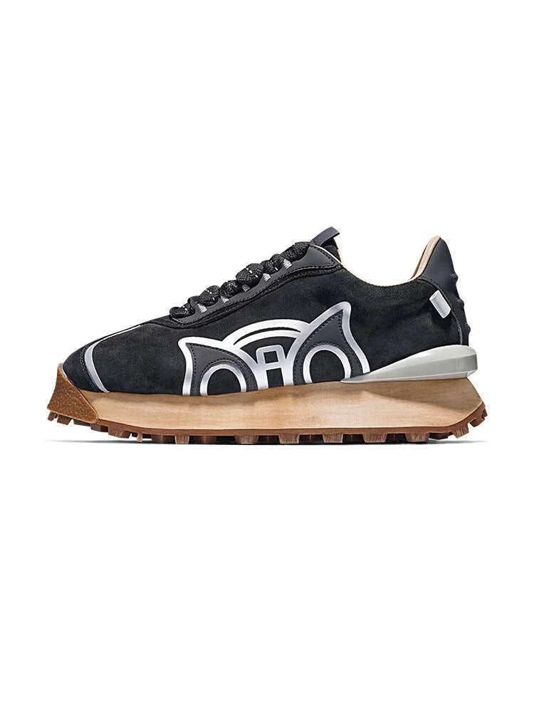 Retro Crest Runner Sneakers