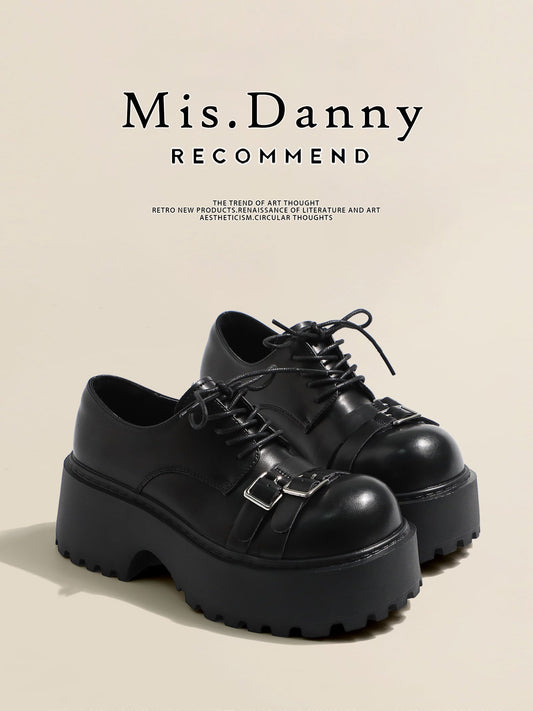Metal Buckle Platform Round Toe Lace-Up Heeled Shoes