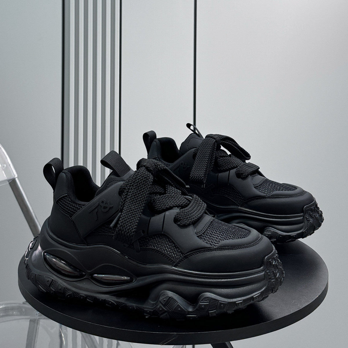 Mesh Strap Air Sole Chunky Sole Sneakers