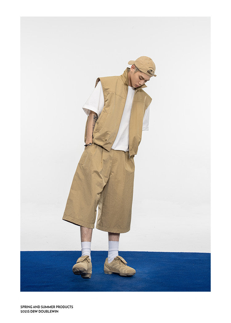 Versatile Wide-Zip Vest
