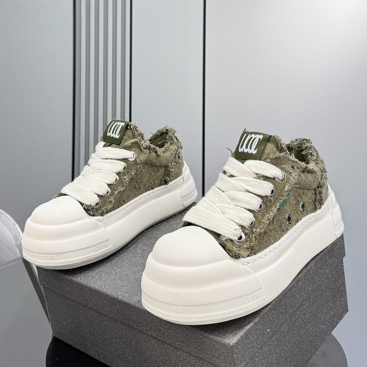 Chunky Platform Frayed Canvas Shell Toe Sneakers