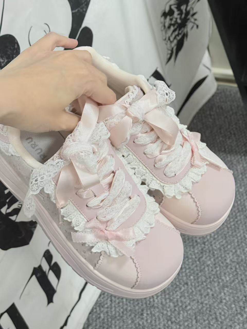 Lace Trim Platform Shoes