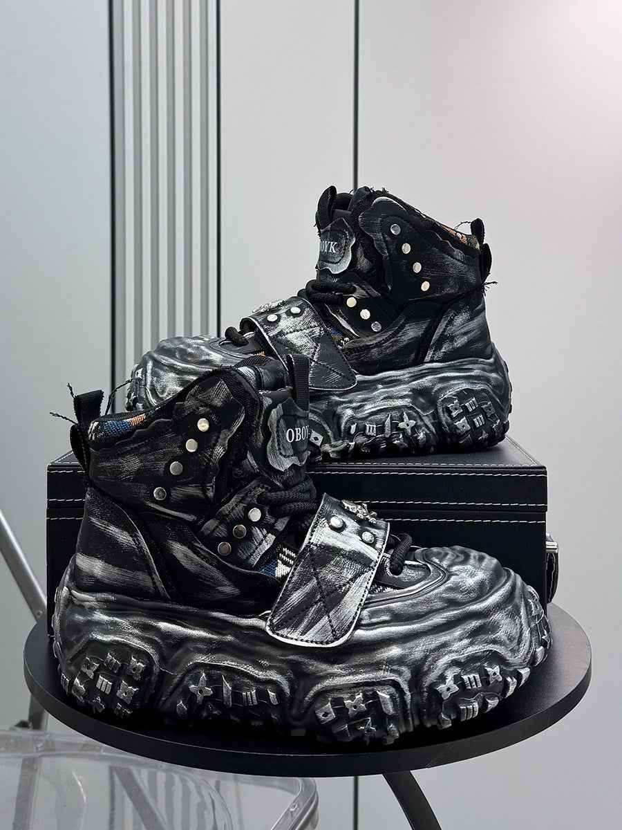 Damage Strap Buckle Platform Sneaker Boots WN24581