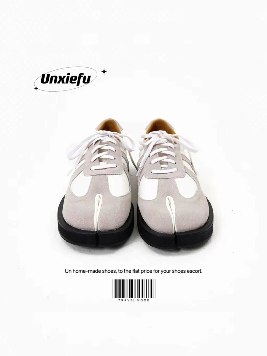 Leather Tabi Sneakers