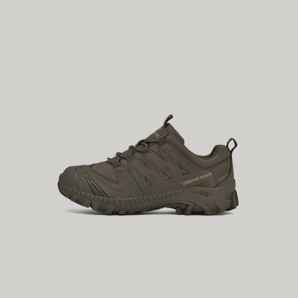 Outdoor Non-Slip Lace-Up Sneakers