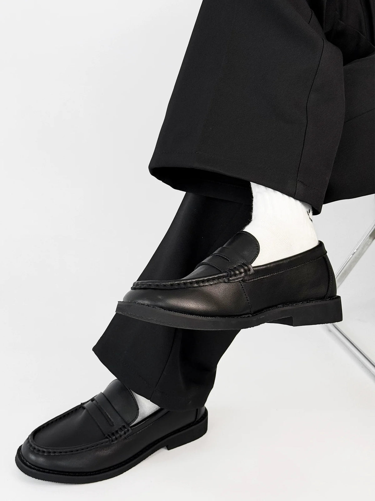 Soft Sole Design Leather Coin Loffer