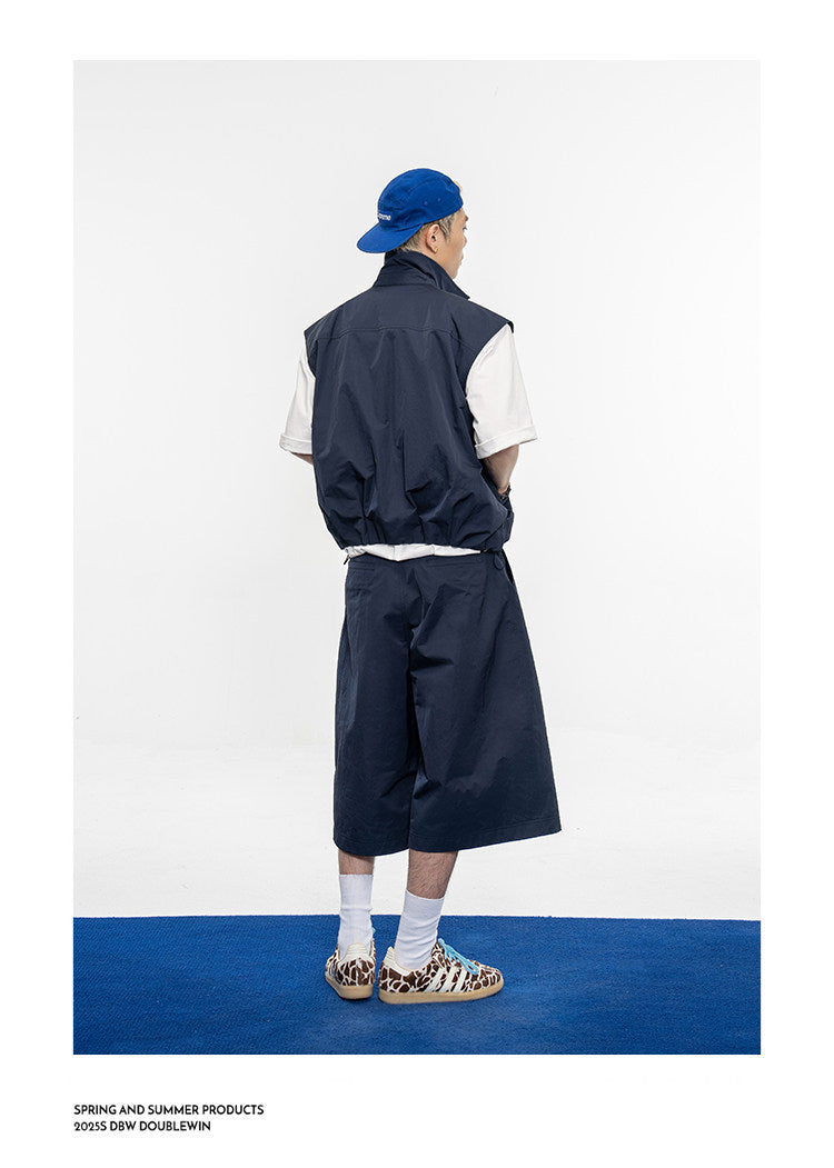 Versatile Wide-Zip Vest