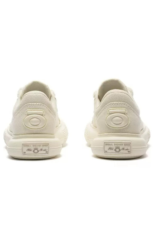 Canvas Low White Sneakers