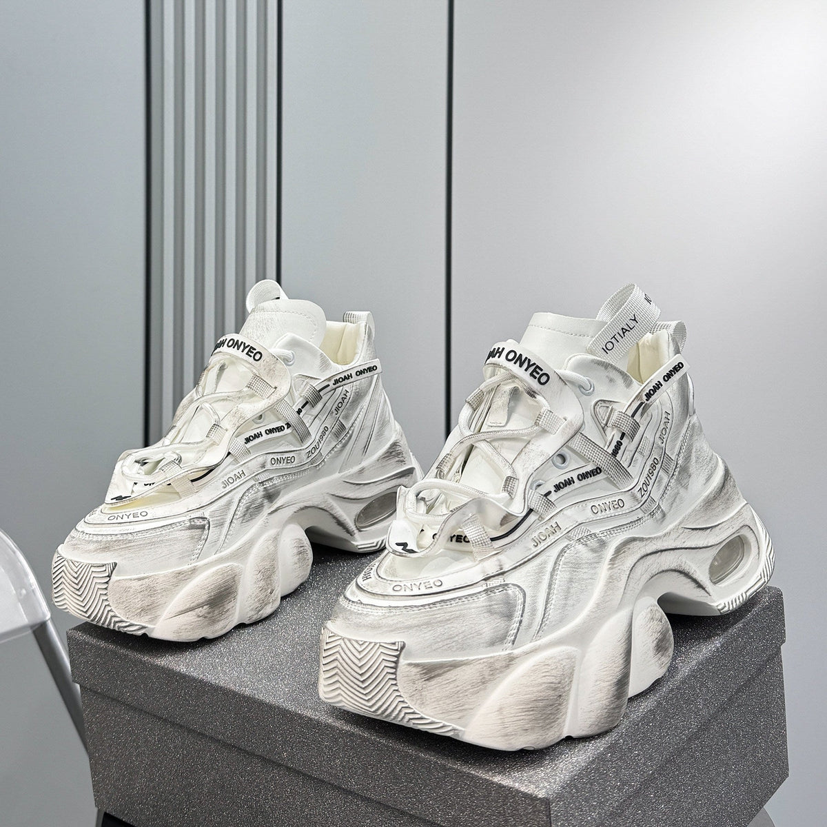 Chunky Platform High-Top Air Cushion Sneaker Boots