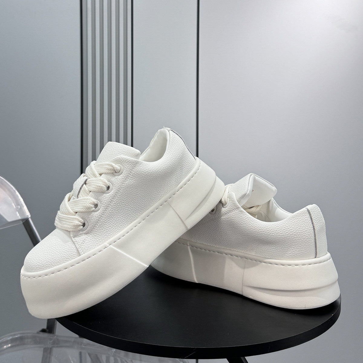 Thick-Sole Height-Increasing Skate Sneakers