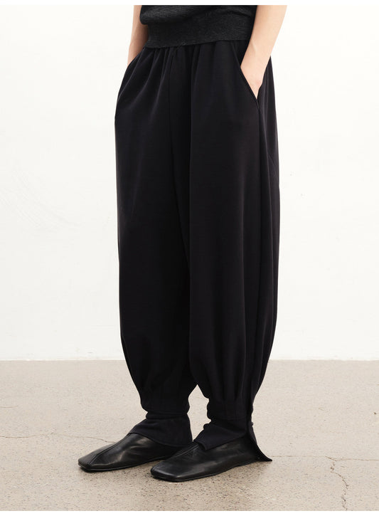 Casual Pants with Velcro Pleats and Elastic Waistband