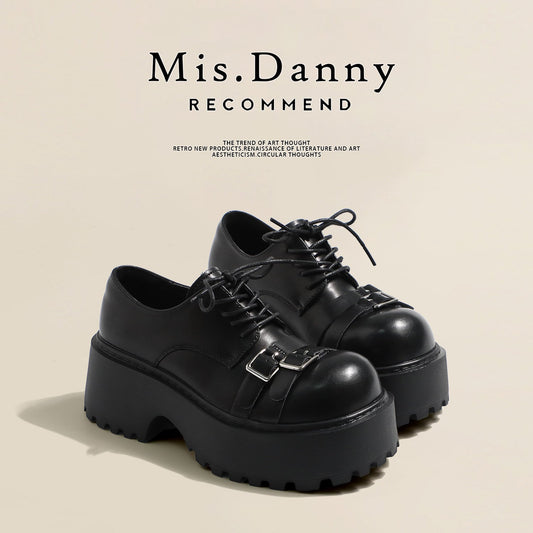 Metal Buckle Platform Round Toe Lace-Up Heeled Shoes