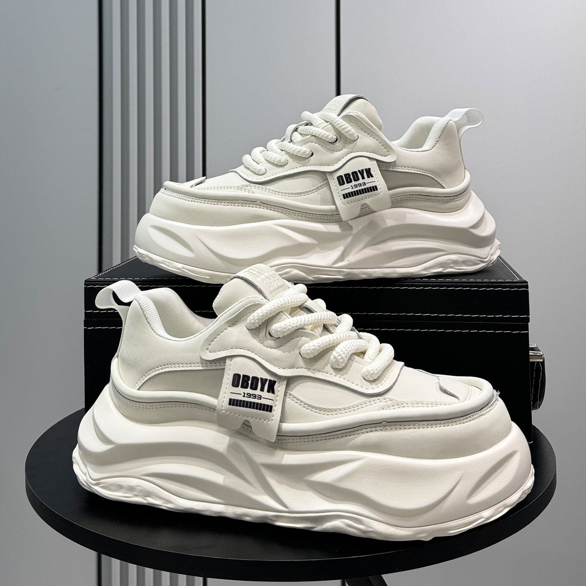 Platform Chunky Sole Lace-Up Sneakers WN24811