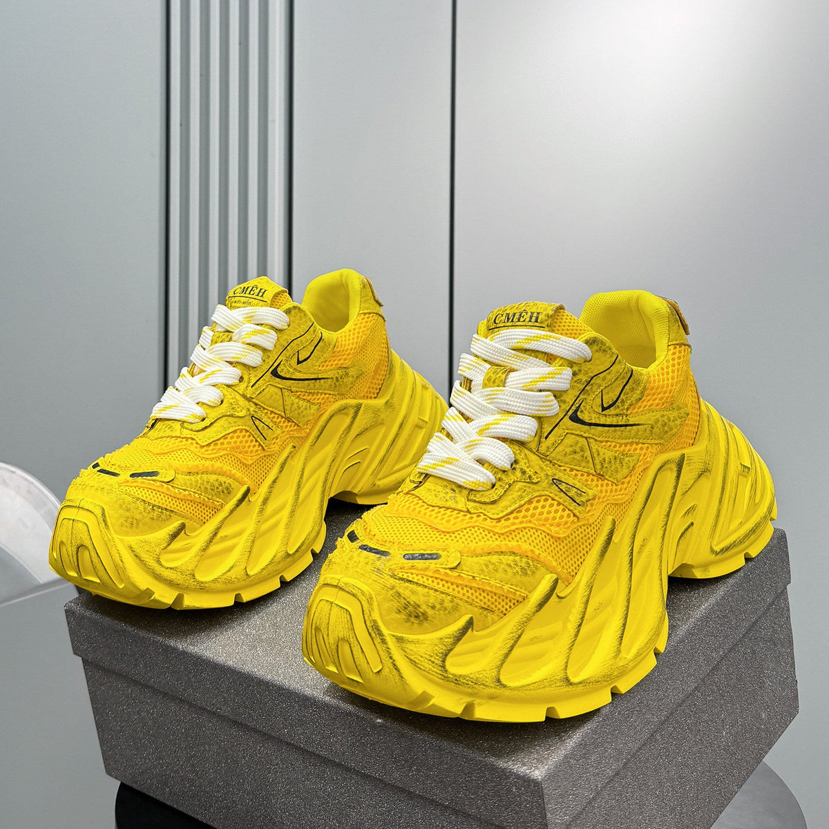 Mesh Washed Thick Sole Sneakers