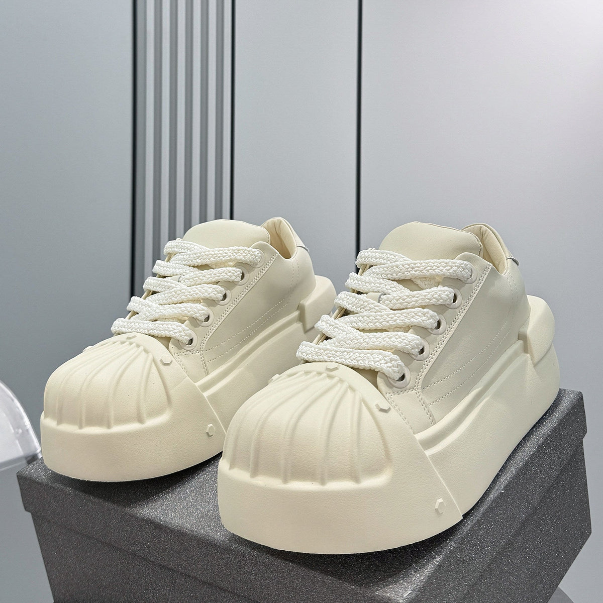 Shell Toe Platform Thick Sole Sneakers