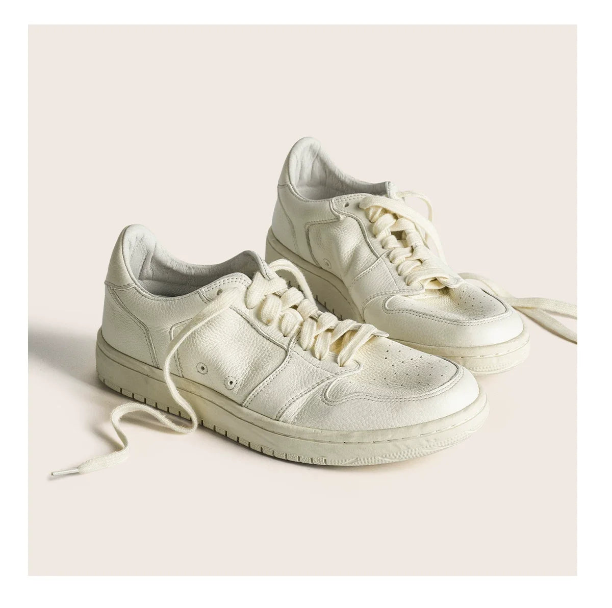 Vintage Court Cowhide Leather Sneakers