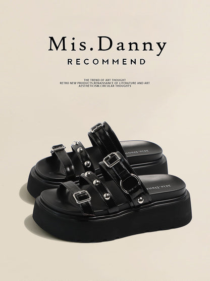 Studded Platform Height-Increasing Sandals