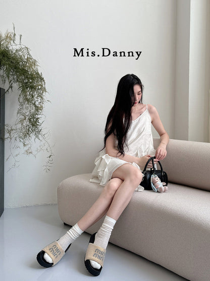 Mesh Strap Sporty Sandals