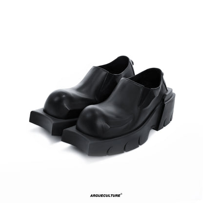 Leather Low-Top Shoes