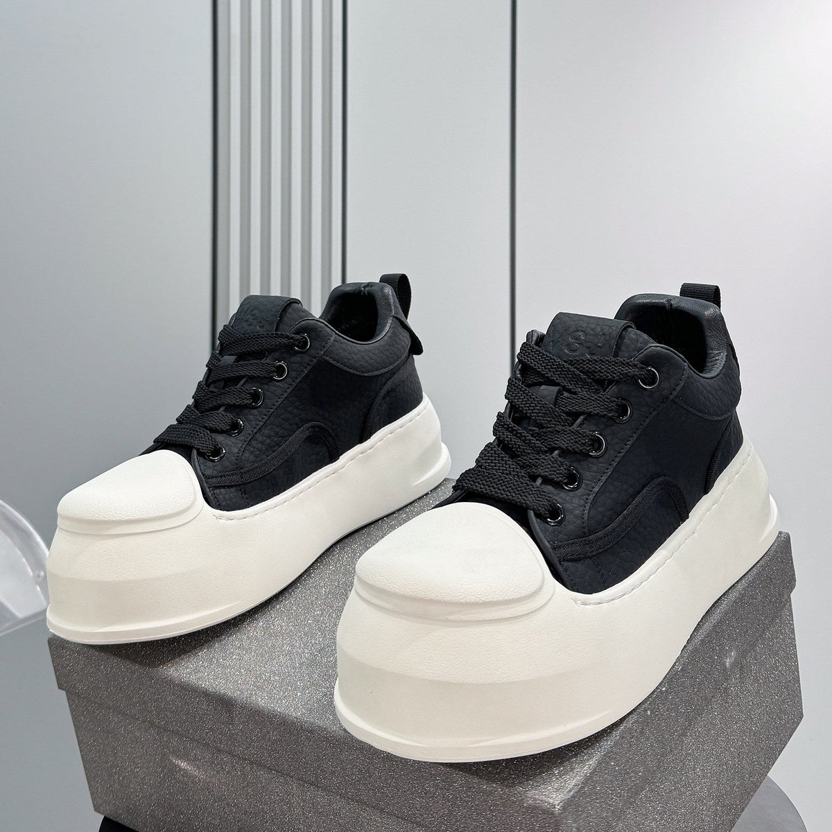 Shell Toe Platform Thick Sole Sneakers