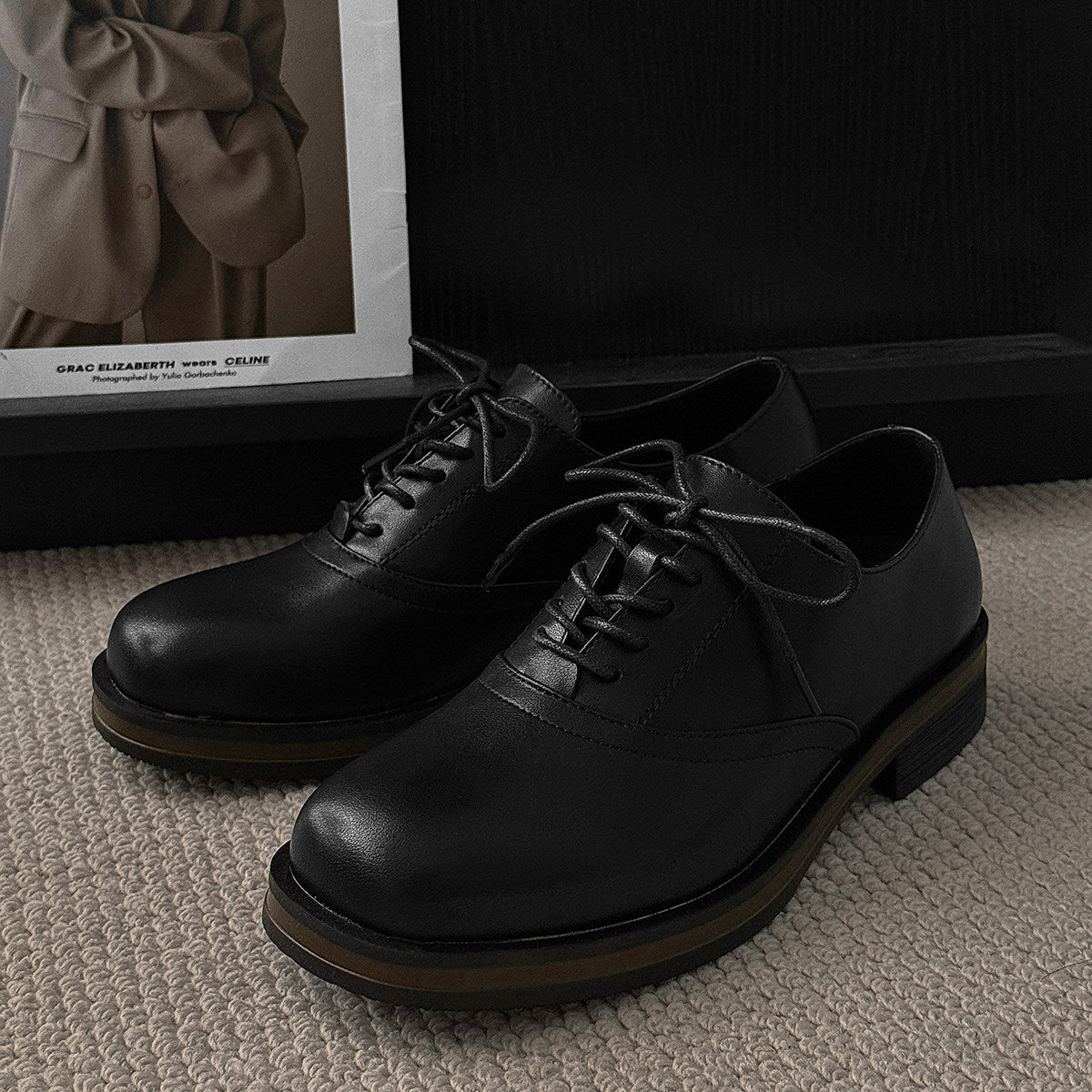 Round Toe Lace-Up Leather Shoes
