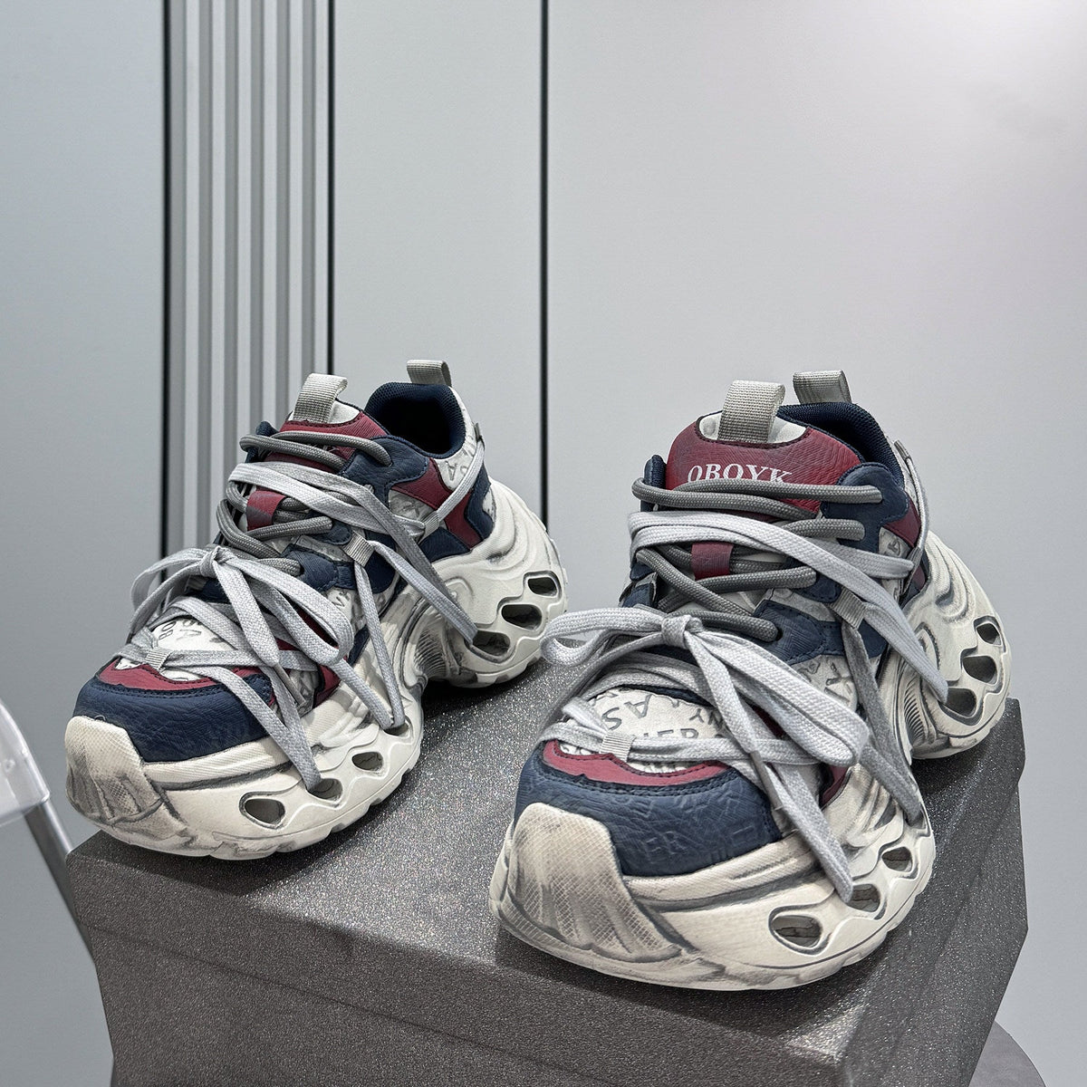Damage Panel Chunky Sole Sneakers WN24592
