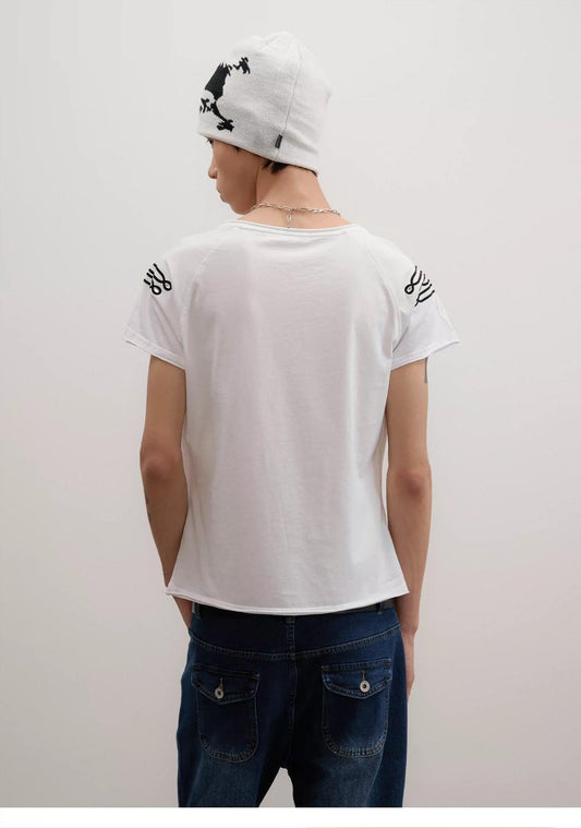 Flocked Embroidery Pattern Raglan T-Shirt