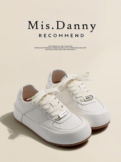 Lace-Up Casual Sneakers