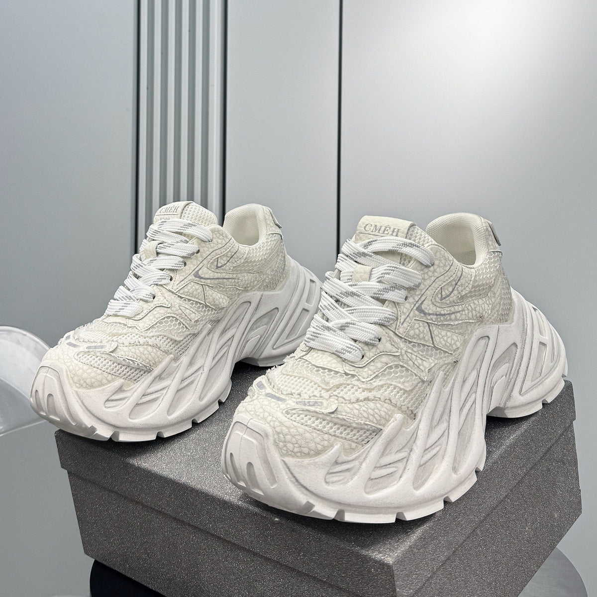 Mesh Washed Thick Sole Sneakers