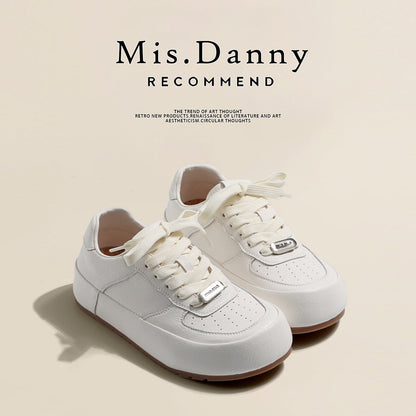 Lace-Up Casual Sneakers
