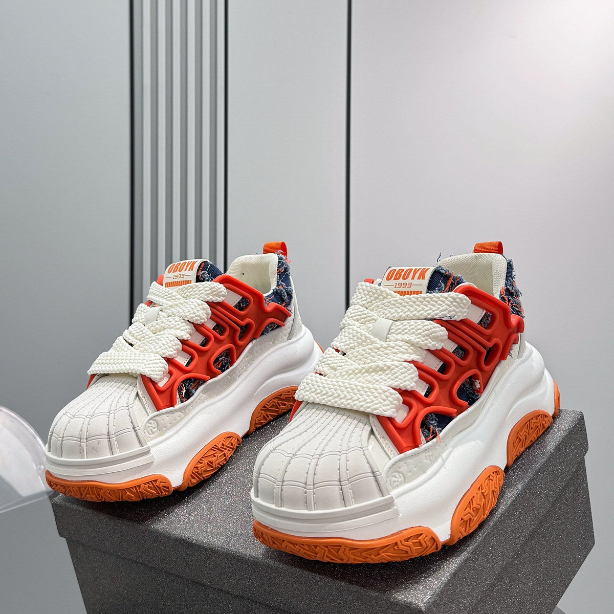 Shell Toe Rope Lace Damage Platform Sneakers