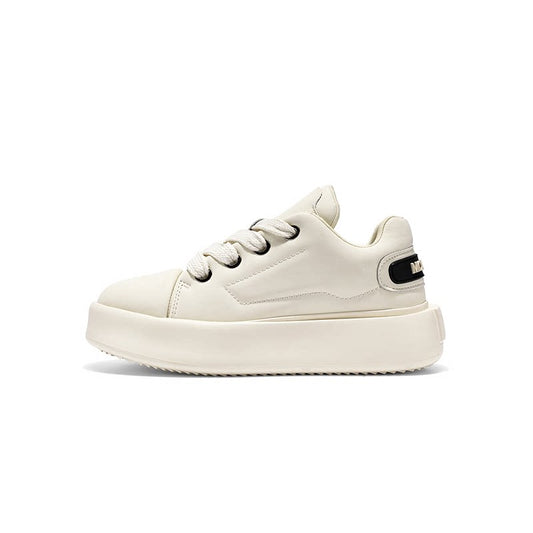 Thick Soled High-End Sneakers