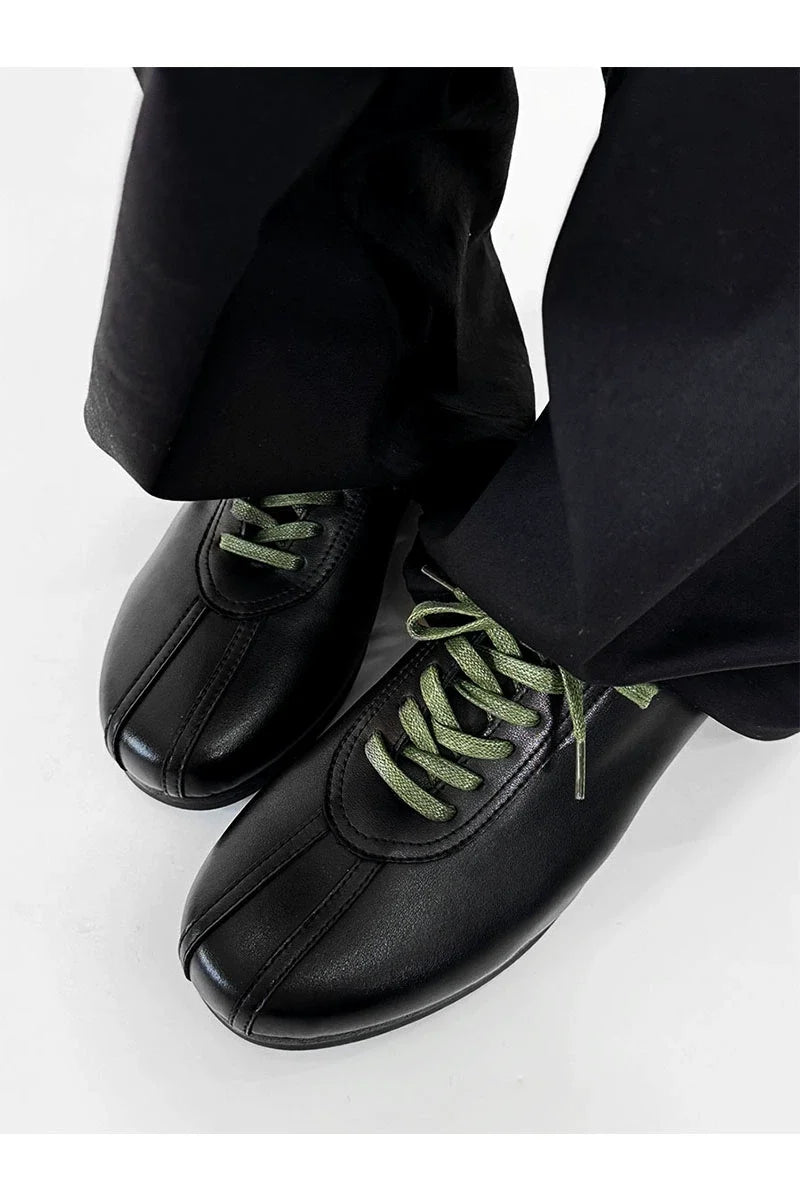Black Split-Toe Derby Shoes with Green Laces