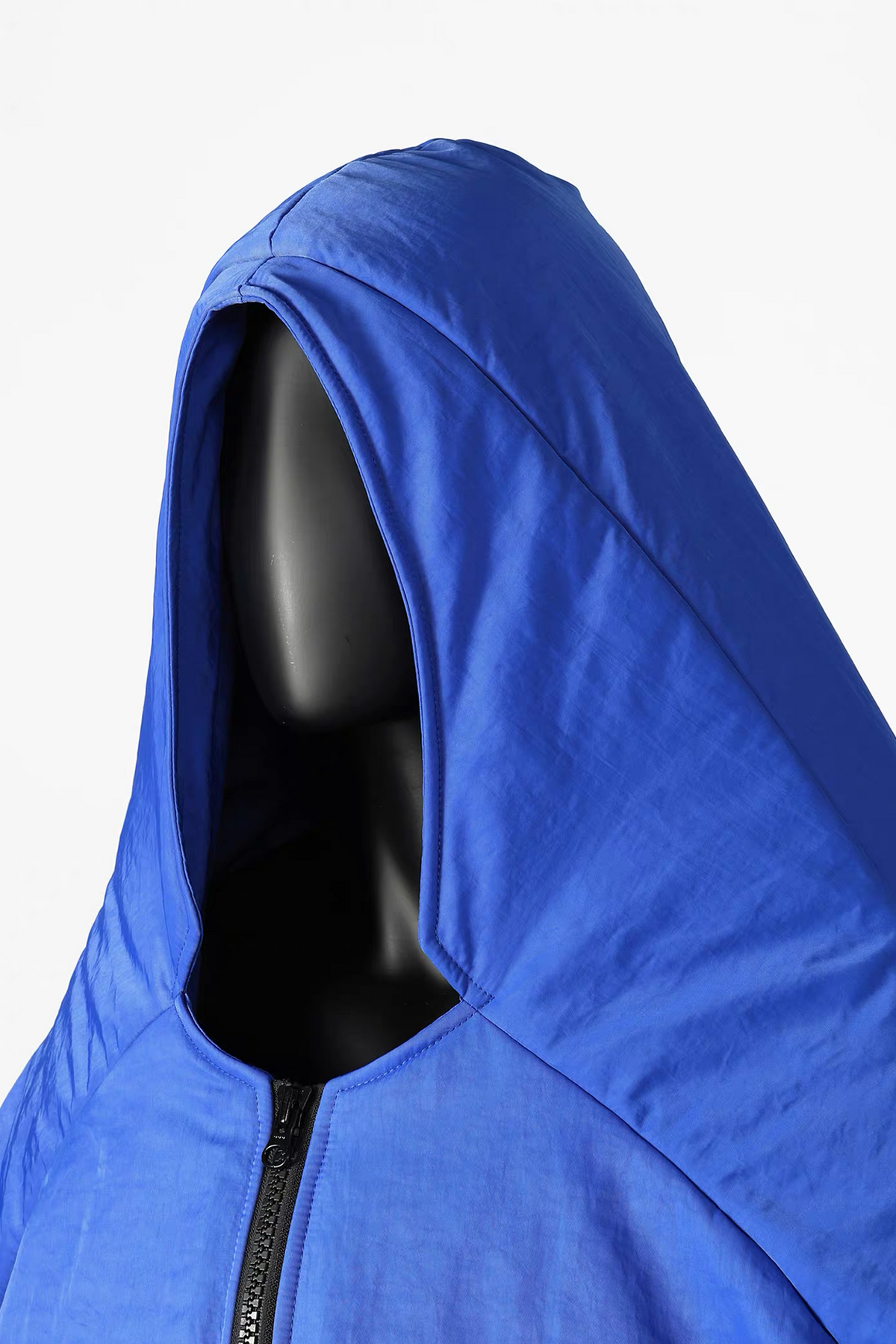 VANGUARDIA Multi-Pocket Hooded Nylon Puffer Jacket