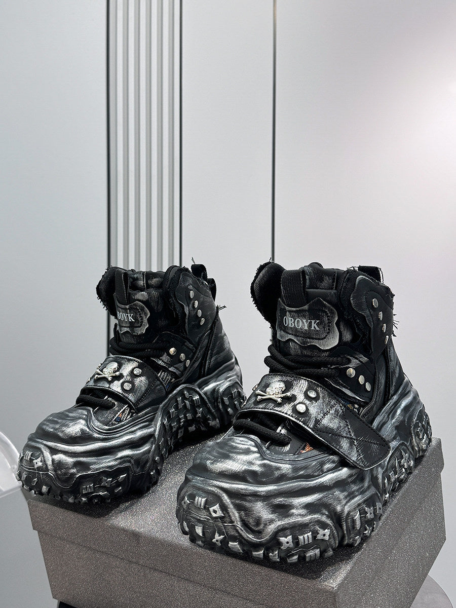Damage Strap Buckle Platform Sneaker Boots WN24581