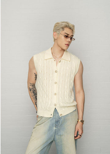 Knit vest with lapels