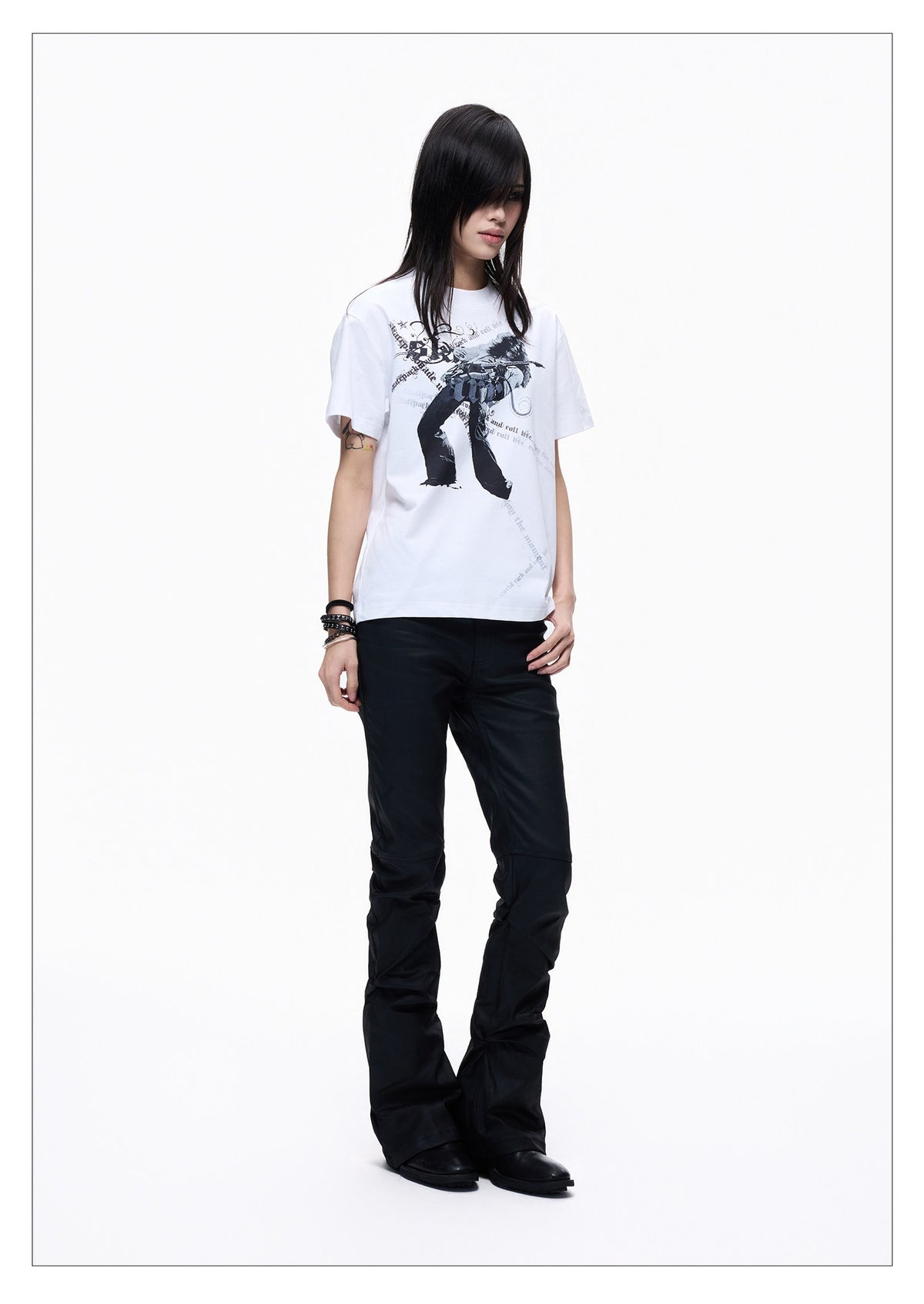Short-sleeve Crewneck T-shirt