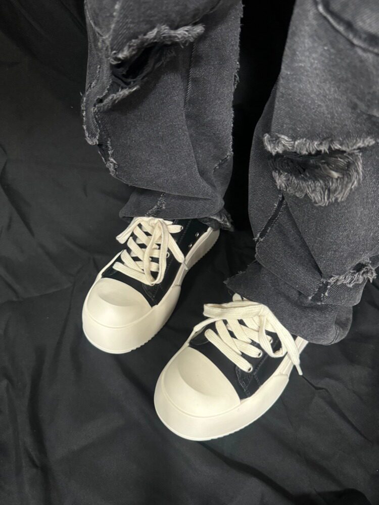 Chunky Shell Toe Platform Lace-Up Sneakers