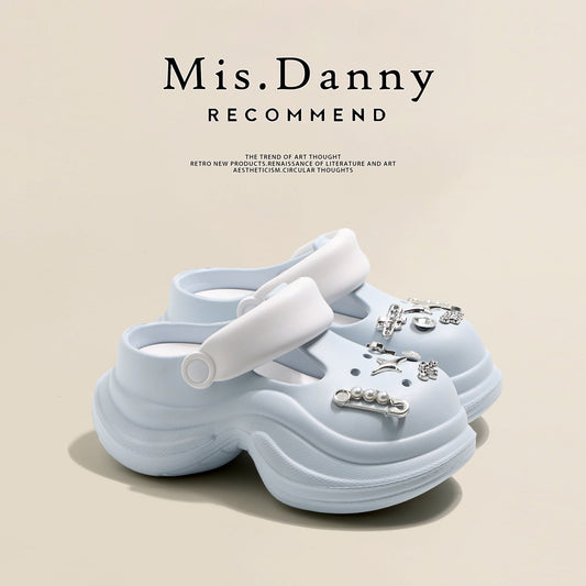 Closed-Toe Hollow Platform Shoes