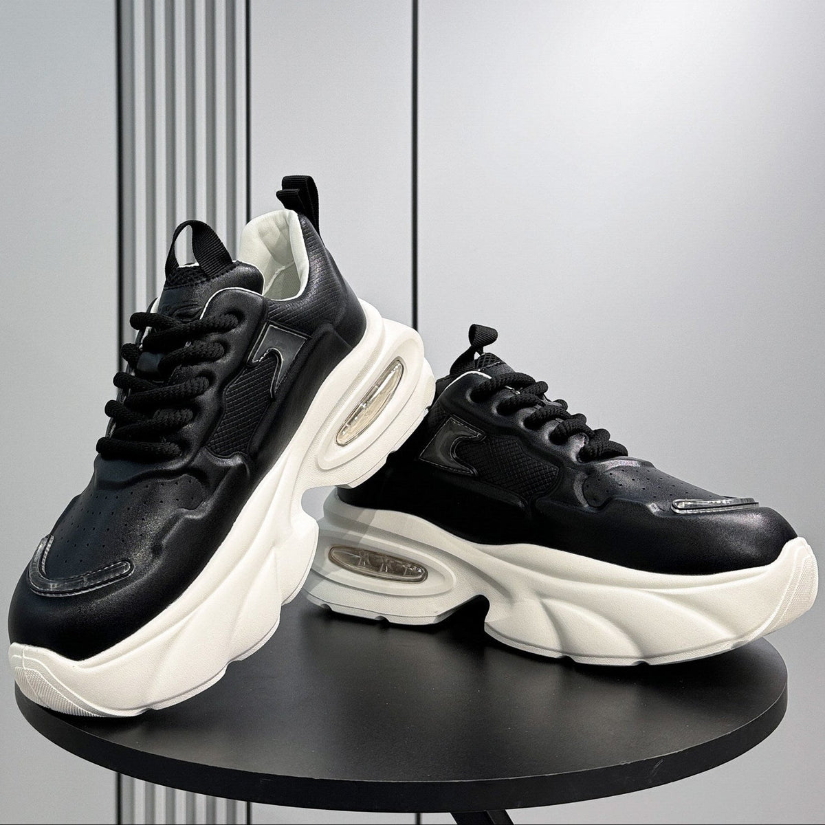 Mesh Air Sole Chunky Sole Sneakers