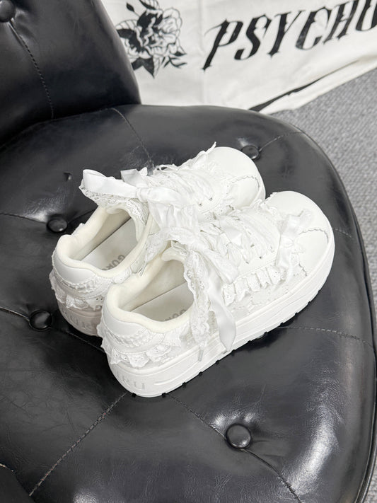 Lace Trim Platform Shoes