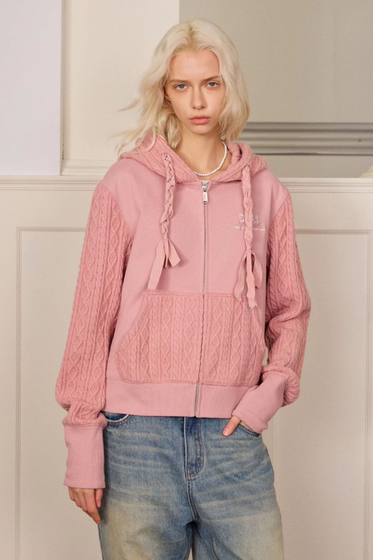 DONSMOKE Spliced Cable-Knit Zip-Up Hoodie