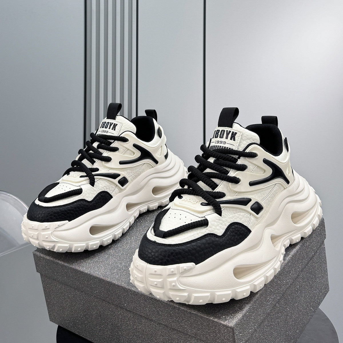 Platform Chunky Lace-Up Sneakers WN24820
