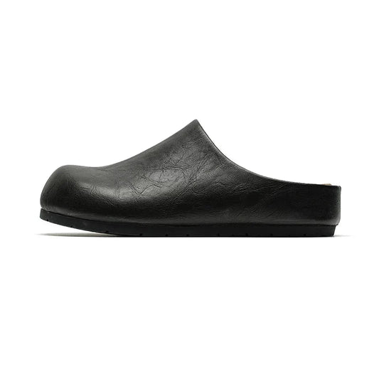 Minimalist Closed‑Toe Lounge Clogs